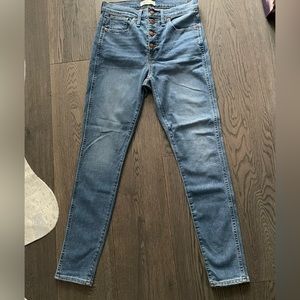 Madewell 10” High-Rise Skinny Jeans with Buttons - Size 29